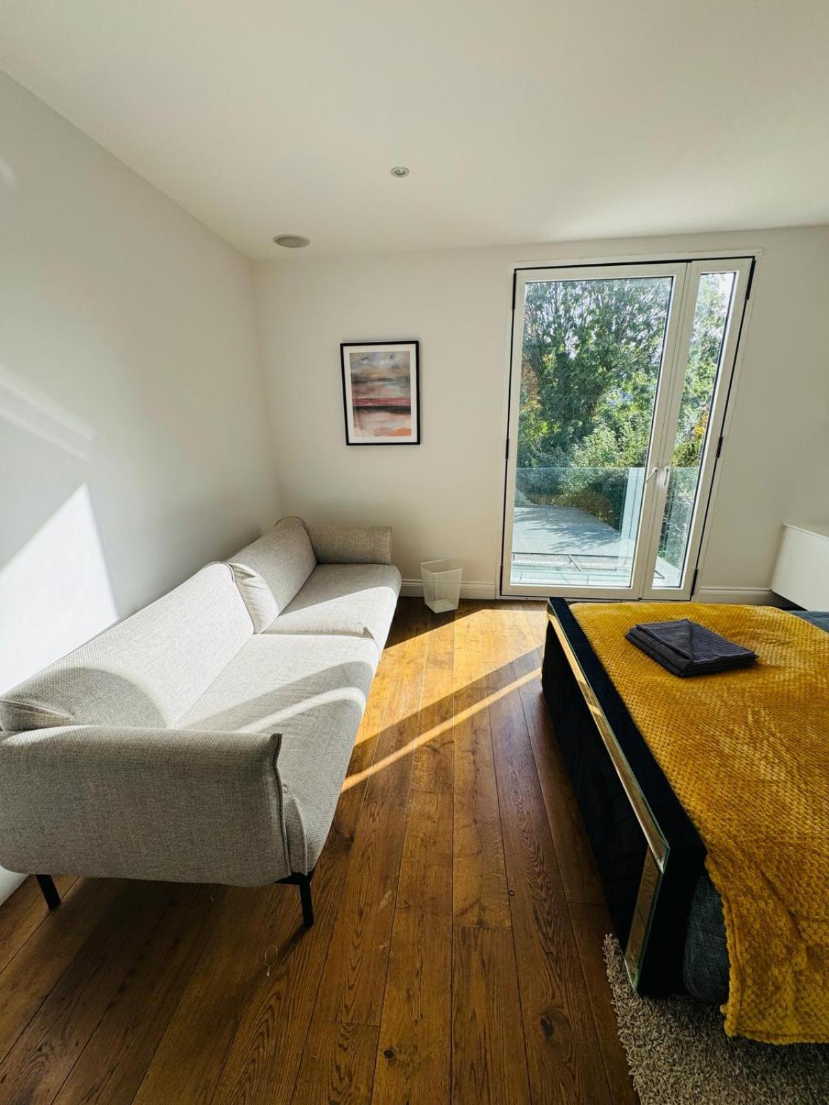 Apartament Stunning Flat In Chiswick Londyn Zewnętrze zdjęcie
