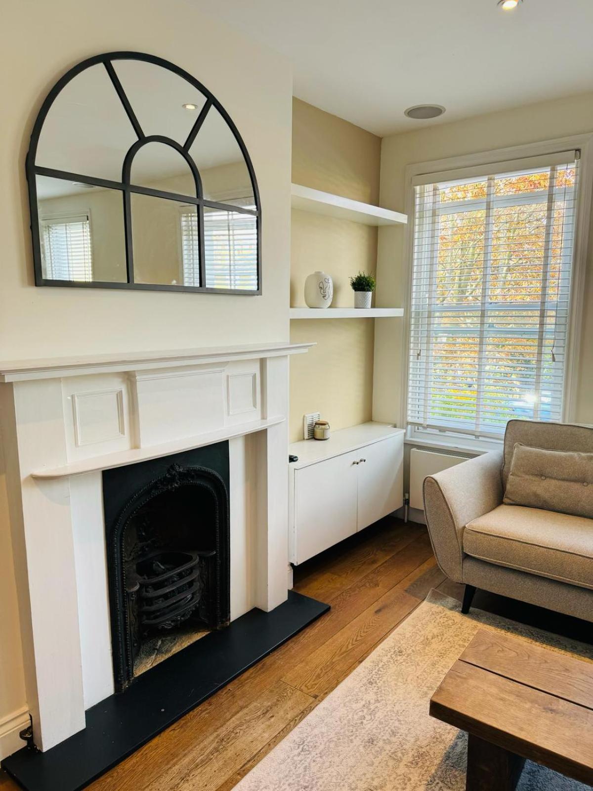 Apartament Stunning Flat In Chiswick Londyn Zewnętrze zdjęcie