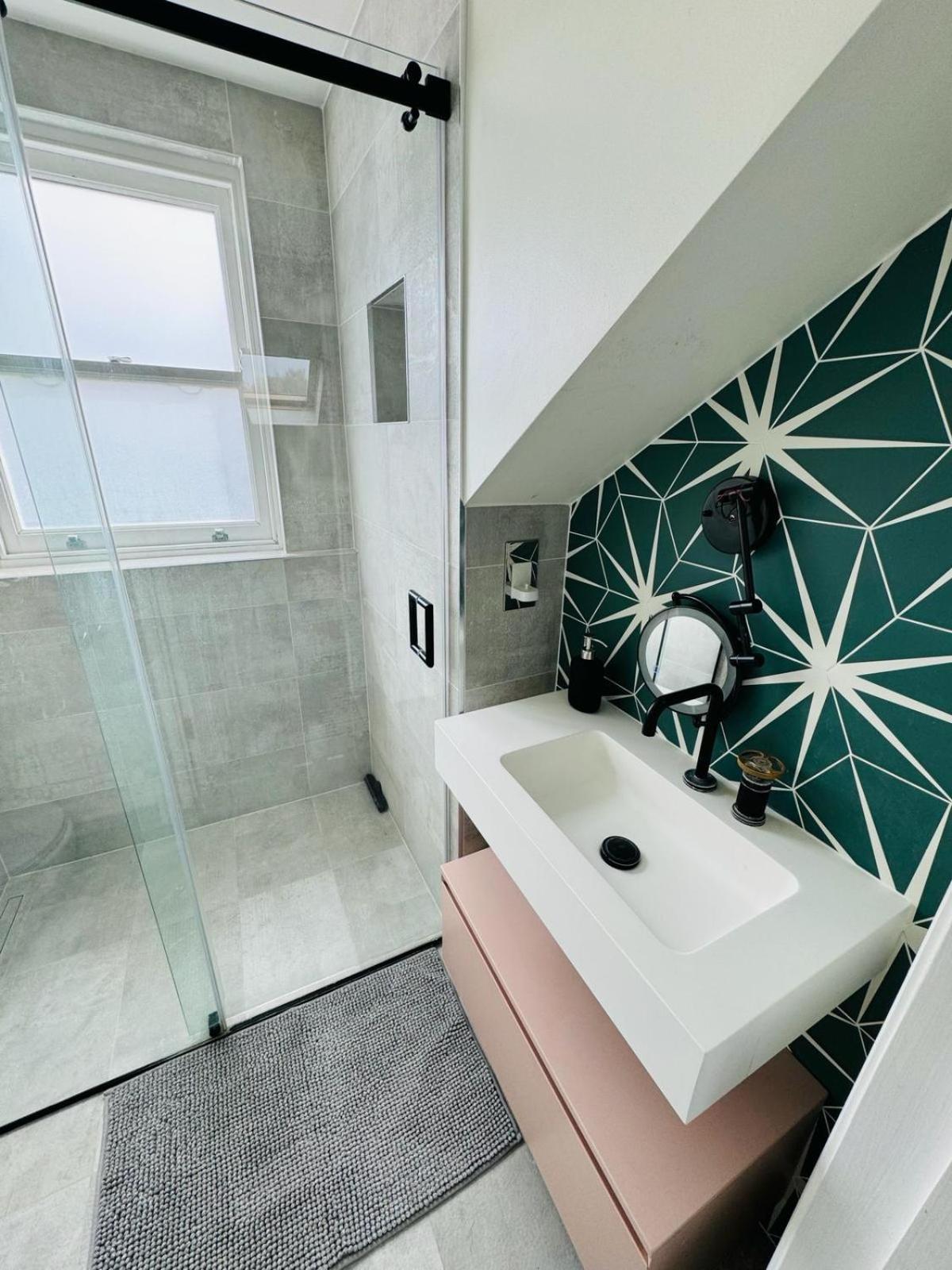 Apartament Stunning Flat In Chiswick Londyn Zewnętrze zdjęcie