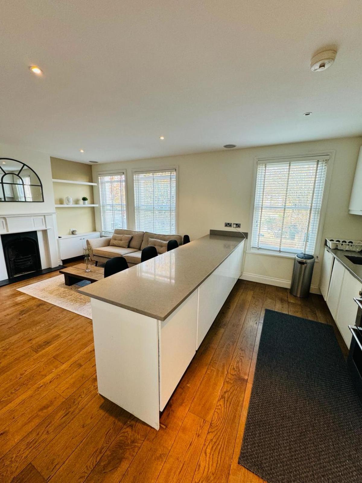 Apartament Stunning Flat In Chiswick Londyn Zewnętrze zdjęcie