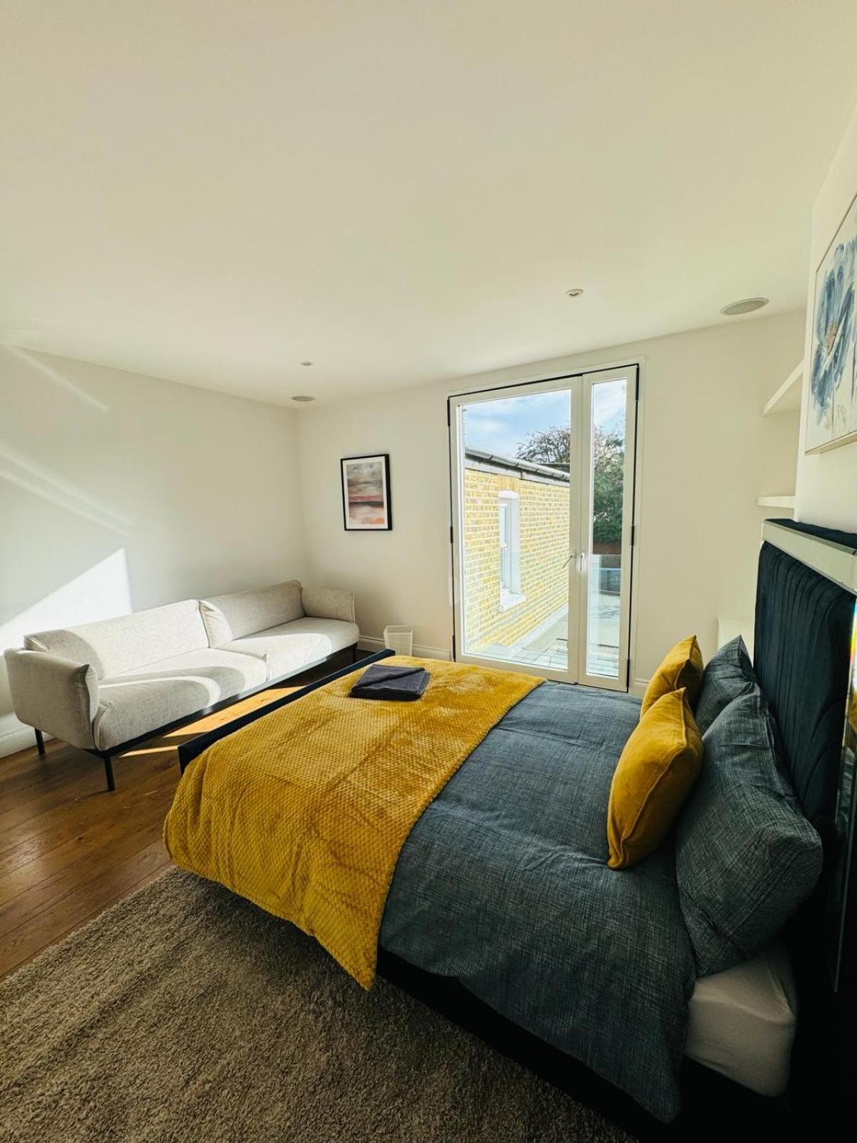 Apartament Stunning Flat In Chiswick Londyn Zewnętrze zdjęcie