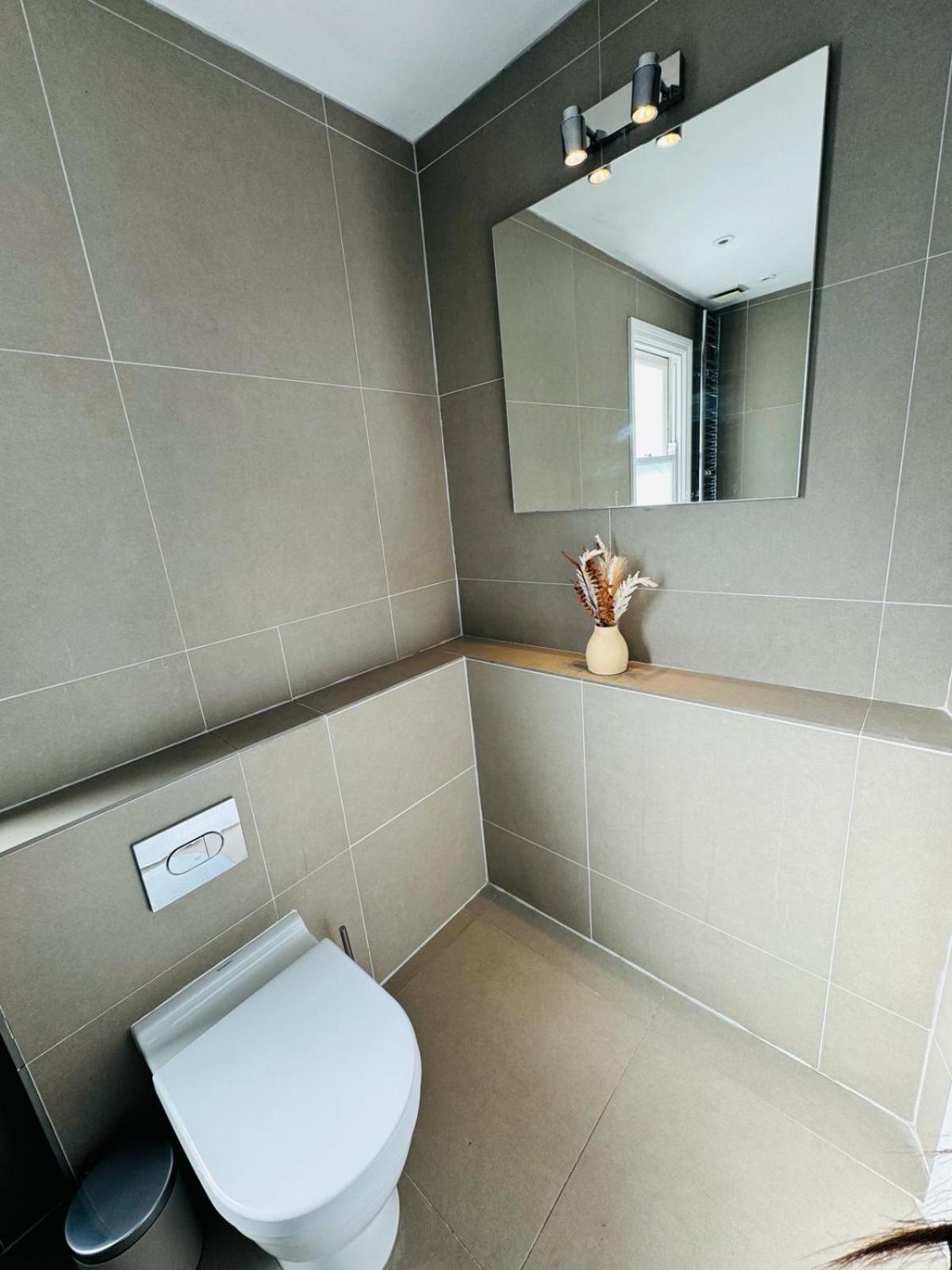 Apartament Stunning Flat In Chiswick Londyn Zewnętrze zdjęcie